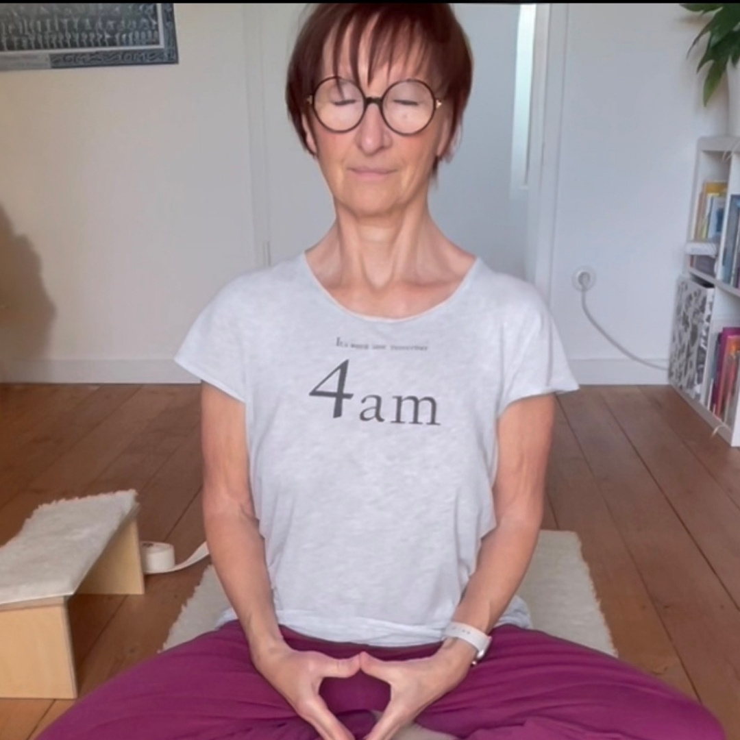Meditation-Pratyahara-Heike
